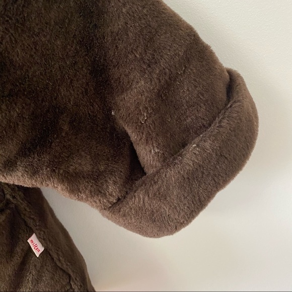 VINTAGE FAUX FUR BROWN COAT WITH BUILT IN SCARF - Picture 9 of 9